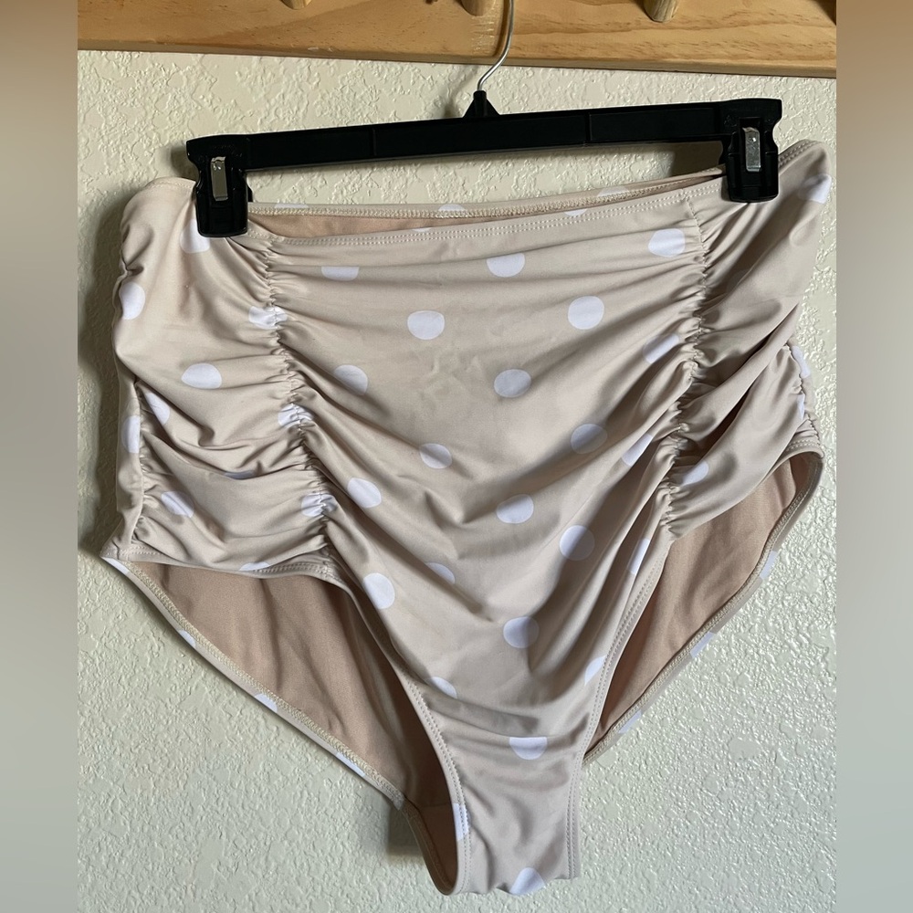 Maternity bikini bottoms